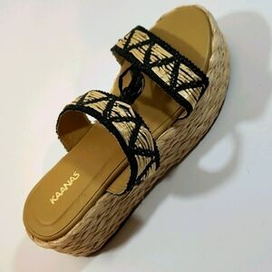 Kaanas~Size 6~Black W00032R Sumba--BLK Shoes.